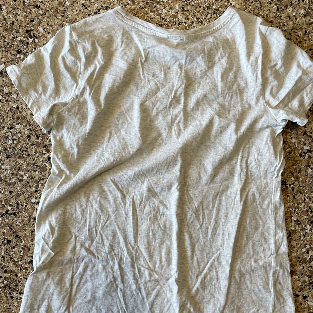 NWOT size M LC Lauren Conrad Gray Peanuts Women’s Shirt - Picture 3 of 3
